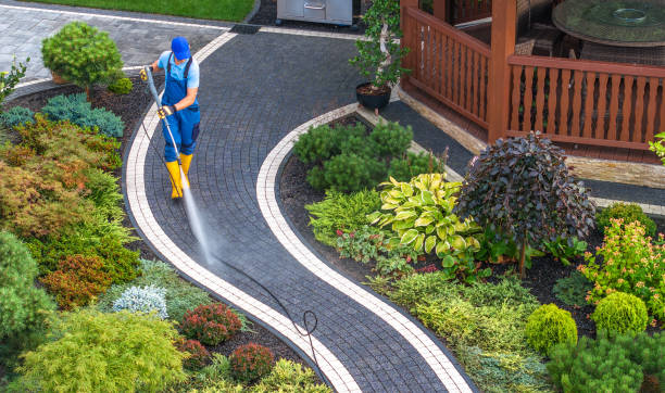 Why Choose Our Certified Pressure Washing Experts for Your Project Needs in Burr Ridge, IL?